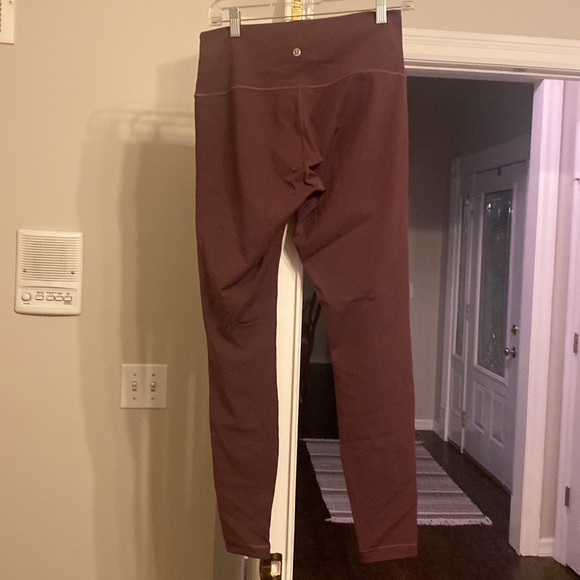 Lulu aligns don’t think my daughter ever wore - Picture 2 of 4